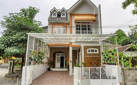 Reddoorz Near Sindu Kusuma Edupark 2